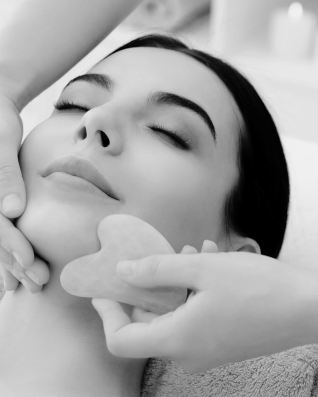 Sculpting Facial